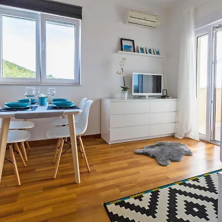 Cvit 1 By Interhome Klenovica