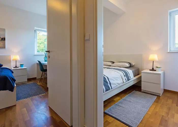 Cvit 1 By Interhome Appartamento Klenovica